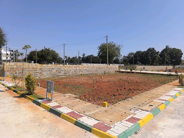 PGR Urban City Near IVC Road Main Image 1