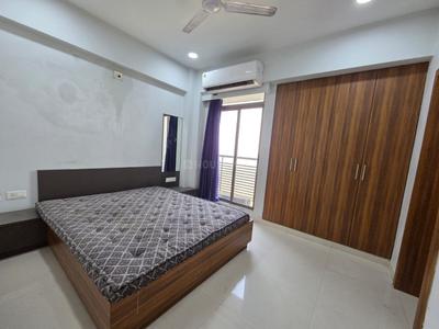 Bedroom Image of 1500 Sq.ft 3 BHK Apartment / Flat for sale in Avaneesh Heights, Shilaj Ahmedabad for Rs. 7500000