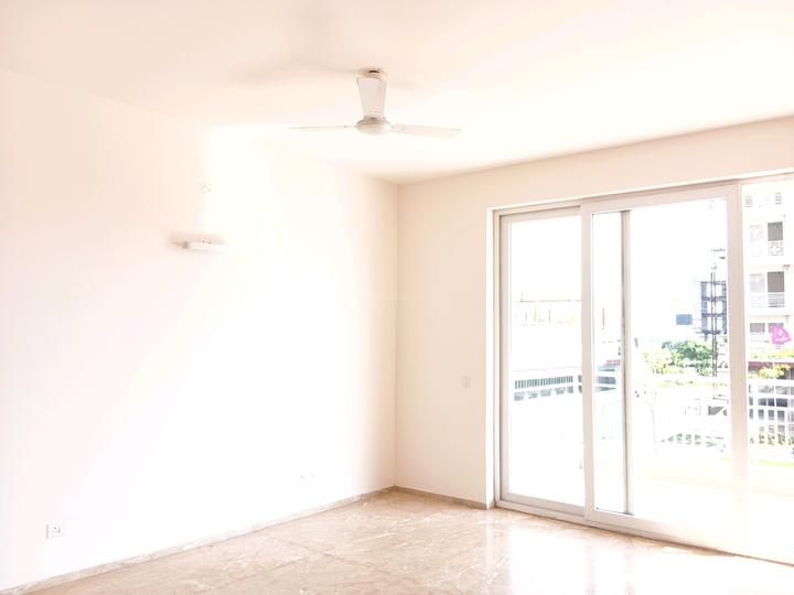 Vatika Sovereign Park Main Image 1