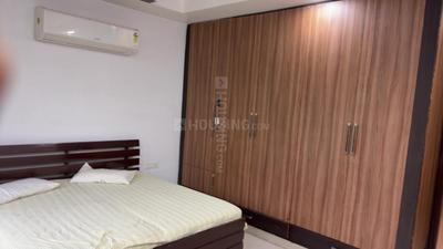 Bedroom Image of 1800 Sq.ft 3 BHK Builder Floor for rent in Lajpat Nagar New Delhi for Rs. 125000
