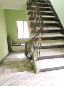 Staircase Image of 1100 Sq.ft 2 BHK Builder Floor for rent in Santoshpur Kolkata for Rs. 23000