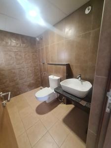 Bathroom Image of 941 Sq.ft 2 BHK Apartment / Flat for rent in Eden Park At The Prestige City, Sarjapur Bengaluru for Rs. 42000
