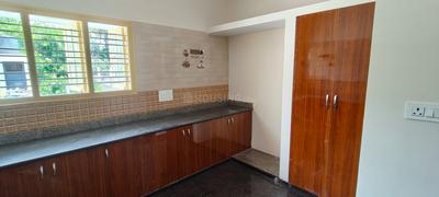 Kitchen Image of 1600 Sq.ft 2 BHK Independent House for rent in Lingarajapuram Bengaluru for Rs. 35000