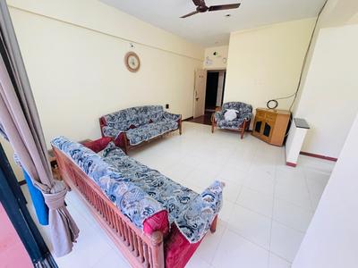 Living Room Image of 1250 Sq.ft 2 BHK Apartment / Flat for rent in Satellite Ahmedabad for Rs. 25000