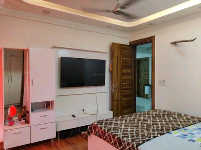 Bedroom Image of 1500 Sq.ft 4 BHK Builder Floor for sale in Vasundhara Ghaziabad for Rs. 19500000
