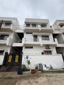 Image of 1500 Sq.ft 6 BHK Villa for sale in Shankar Nagar, Raipur for Rs. 16500000