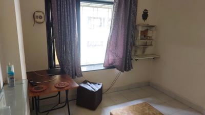 Bedroom Image of 710 Sq.ft 2 BHK Apartment / Flat for sale in Dahisar West Mumbai for Rs. 13800000