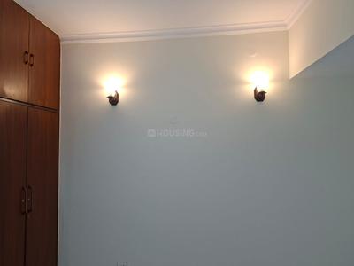 Bedroom Image of 2170 Sq.ft 3 BHK Builder Floor for rent in Uday Park New Delhi for Rs. 90000