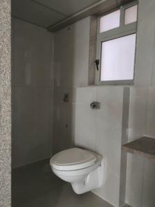 Common Bathroom Image of 950 Sq.ft 3 BHK Apartment / Flat for sale in Gurukrupa Marina Enclave, Malad West Mumbai for Rs. 27800000