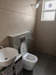 Bathroom Image of 3250 Sq.ft 3 BHK Apartment / Flat for sale in Benz Circle Vijayawada for Rs. 25000000