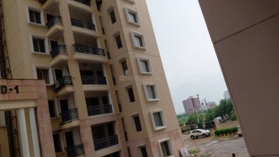 Building Image of 1260 Sq.ft 2 BHK Apartment / Flat for rent in Eiffel Vivassa Estate, Sultanpur Road Lucknow for Rs. 25000