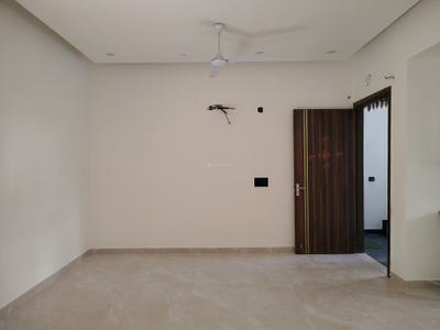 Living Room Image of 1750 Sq.ft 3 BHK Builder Floor for rent in AKJ Green Floors, Crossings Republik Ghaziabad for Rs. 25000