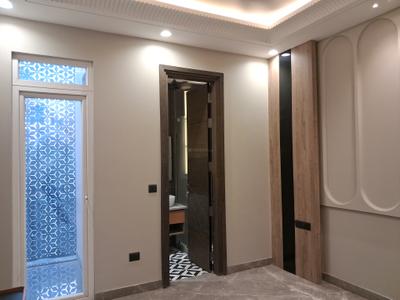 Bedroom Image of 1350 Sq.ft 3 BHK Builder Floor for sale in Paschim Vihar New Delhi for Rs. 27500000
