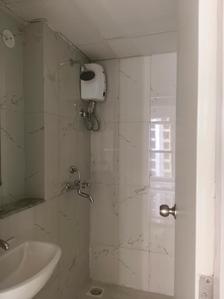 Common Bathroom Image of 489 Sq.ft 1 BHK Apartment / Flat for sale in Runwal Gardens Phase 3 Bldg No 29 30, Dombivli East Thane for Rs. 3600000