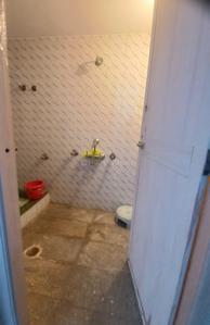 Bathroom Image of 500 Sq.ft 1 RK Duplex for rent in Gokulam Mysore for Rs. 3500