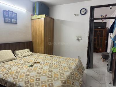 Bedroom Image of 660 Sq.ft 1 BHK Builder Floor for rent in Janakpuri New Delhi for Rs. 14000