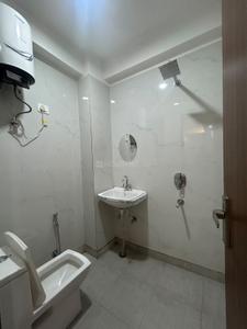 Image of 410 Sq.ft 1 RK Builder Floor for rent in Freedom Fighters Enclave, New Delhi for Rs. 11000