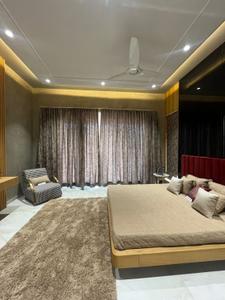 Bedroom Image of 4000 Sq.ft 5 BHK Villa for sale in Vallabh Vidhyanagar Anand for Rs. 28000000