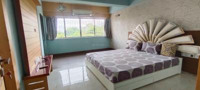 Bedroom Image of 3100 Sq.ft 3 BHK Apartment / Flat for sale in Ballygunge Kolkata for Rs. 60000000