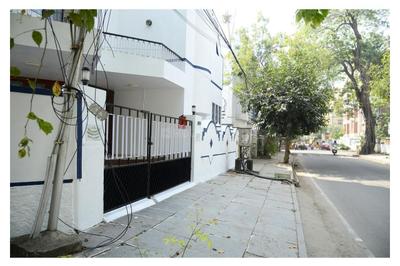 Image of 5500 Sq.ft 3 BHK Independent House for sale in Saligramam, Chennai for Rs. 95000000
