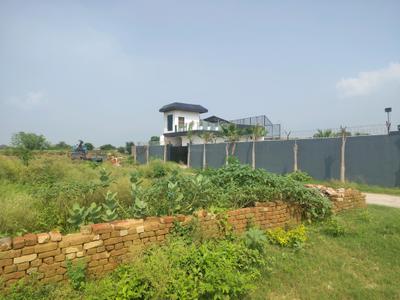 Image of 720 Sq.ft Residential Plot / Land for sale in Bhanauta, Greater Noida for Rs. 2800000