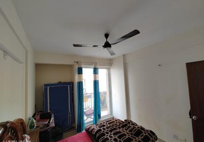 Bedroom Image of 1100 Sq.ft 3 BHK Apartment / Flat for sale in MGH Mulberry County, Sector 70 Faridabad for Rs. 7500000