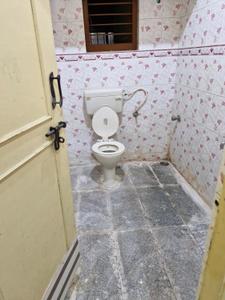 Bathroom Image of 300 Sq.ft 1 RK Apartment / Flat for rent in BTM Layout Bengaluru for Rs. 10000