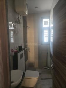 Bathroom Image of 1600 Sq.ft 2.5 BHK Apartment / Flat for rent in Bani Park Jaipur for Rs. 45000