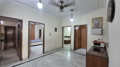 Living Room Image of 1750 Sq.ft 3 BHK Apartment / Flat for rent in Vasant Kunj New Delhi for Rs. 85000