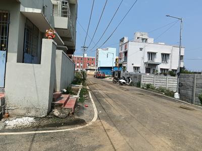 Image of 800 Sq.ft Residential Plot / Land for sale in Puzhal, Chennai for Rs. 5100000