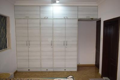 Bedroom Image of 867 Sq.ft 2 BHK Apartment / Flat for rent in Bandra West Mumbai for Rs. 190000