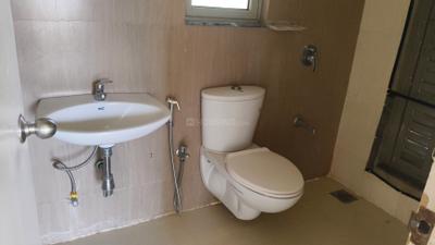 Image of 1350 Sq.ft 2.5 BHK Apartment / Flat for rent in Adani The Meadows, Shantigram, Ahmedabad for Rs. 26500