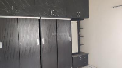 Bedroom Image of 1800 Sq.ft 4 BHK Villa for rent in Chandkheda Ahmedabad for Rs. 35000