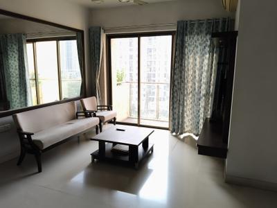 Living Room Image of 1010 Sq.ft 2 BHK Apartment / Flat for sale in Lodha Luxuria, Thane West Thane for Rs. 15500000