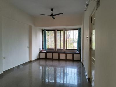 Living Room Image of 1050 Sq.ft 2 BHK Apartment / Flat for sale in Godrej Prime, Chembur Mumbai for Rs. 16800000