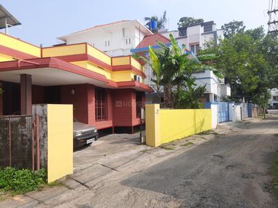 Image of 1000 Sq.ft 3 BHK Independent House for sale in Vyttila, Kochi for Rs. 8000000