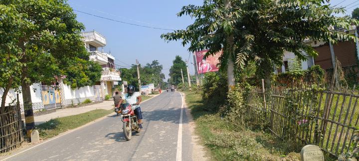 Laheriya Ganj Main Image 1