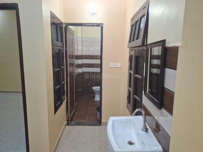 Balcony Image of 950 Sq.ft 2 BHK Independent House for rent in Jankipuram Lucknow for Rs. 16000