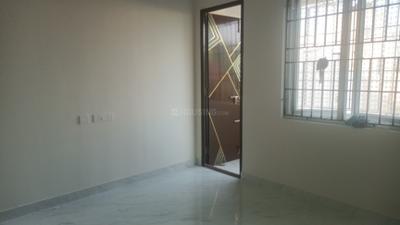 Bedroom Image of 845 Sq.ft 2 BHK Apartment / Flat for sale in Choolaimedu Chennai for Rs. 12000000