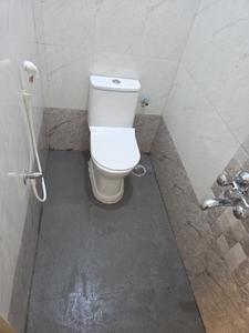 Bathroom Image of 1200 Sq.ft 2 BHK Independent House for rent in Peenya Bengaluru for Rs. 24000