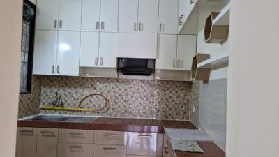 Kitchen Image of 1300 Sq.ft 2 BHK Apartment / Flat for rent in Bharat Vihar New Delhi for Rs. 42000