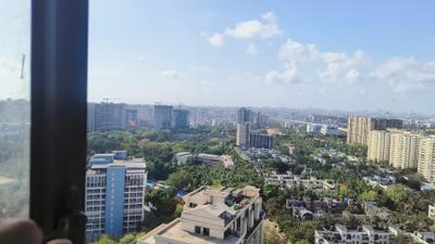 Balcony Image of 1050 Sq.ft 2 BHK Apartment / Flat for sale in Kalpataru Magnus, Bandra East Mumbai for Rs. 46000000