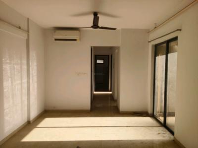 Living Room Image of 900 Sq.ft 1.5 BHK Apartment / Flat for sale in Lodha CASA LAKESIDE, Palava Phase 2 Thane for Rs. 4000000