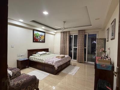 Bedroom Image of 4000 Sq.ft 4 BHK Builder Floor for rent in Mayfield Garden Luxury Floors, Mayfield Garden Gurgaon for Rs. 120000