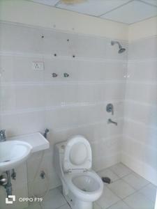 Bathroom Image of 1041 Sq.ft 2 BHK Apartment / Flat for sale in Proview Officer City, Raj Nagar Extension Ghaziabad for Rs. 6600000