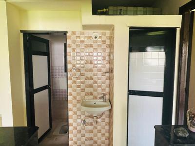 Bathroom Image of 650 Sq.ft 1 BHK Apartment / Flat for sale in Charms Paradise, Titwala Thane for Rs. 2700000