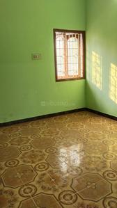 Bedroom Image of 900 Sq.ft 2 BHK Builder Floor for rent in Alagapuram Pudur Salem for Rs. 10000