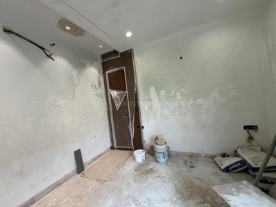 Bedroom Image of 2077 Sq.ft 4 BHK Builder Floor for sale in Model Town New Delhi for Rs. 36000000