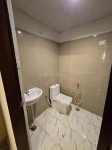 Bathroom Image of 1251 Sq.ft 3 BHK Apartment / Flat for rent in DDCL Radiance, Jagatpura Jaipur for Rs. 30000