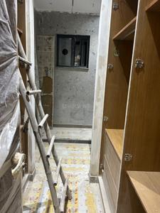 Bedroom Image of 2700 Sq.ft 4 BHK Builder Floor for sale in Vivek Vihar New Delhi for Rs. 61100000